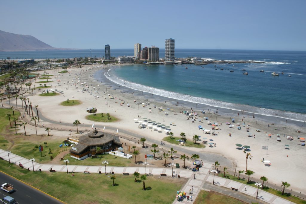 Chile: Playa Cavancha (I Región)